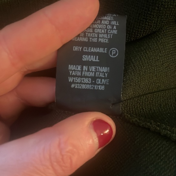 Scanlan Theodore Crepe knit set hunter green small. - Picture 7 of 7